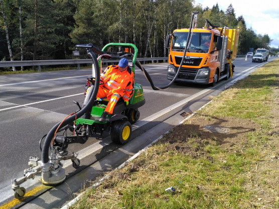 Nástavba vodní frézy výrobce Waterblasting Technologies na podvozek MAN TGS 6X2